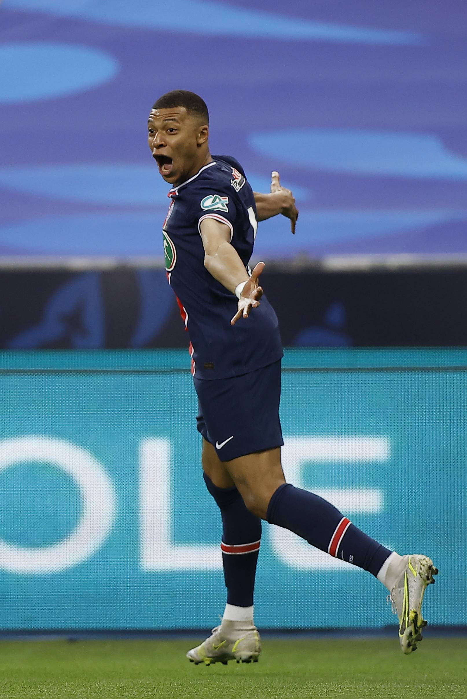 爱游戏平台-德国孟非冲击了谁的舞台